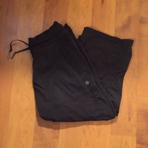 Lululemon street to studio 3/4 pant